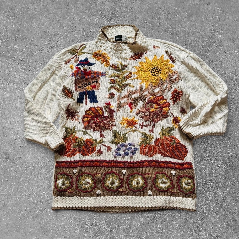 Beldoch Popper Women Fall Sweater Embroidered Pumpkin Scarecrow Cream Tan M